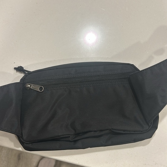 Vintage • Nike Waist Belt Bag - Picture 6 of 11